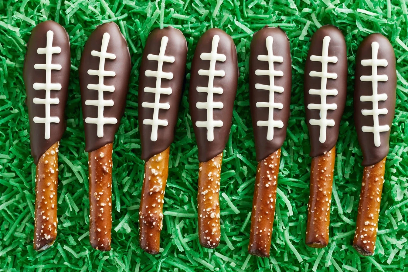 Quick & Easy Football Pretzels: A Game-Day Hit!