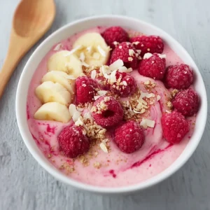 Raspberry Banana Smoothie Bowl: 5 Irresistible Creamy Benefits