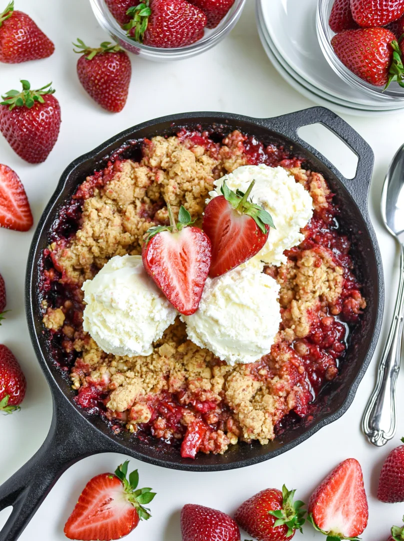 Easy Strawberry Crisp