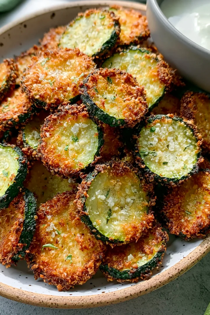 Easy 5-Minute Air Fryer Zucchini Chips Recipe