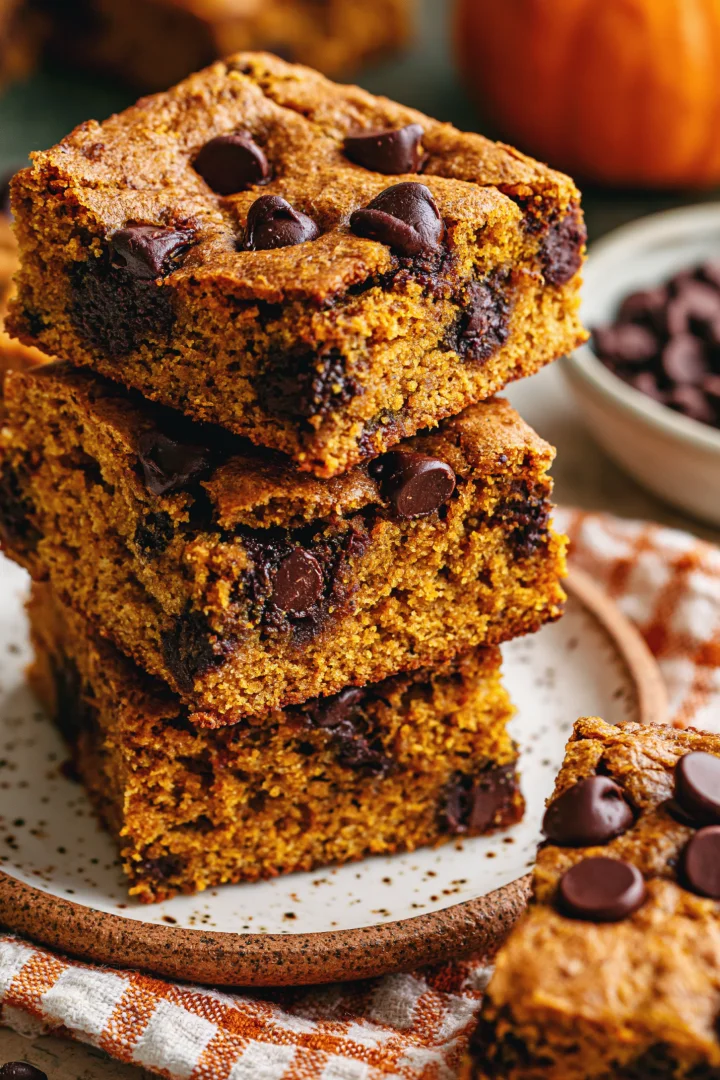 Pumpkin Chocolate Chip Bars