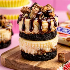 Snickers Mini Cheesecakes