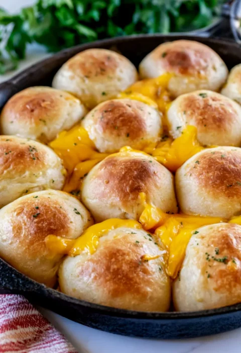 Cheese-Stuffed Pull Apart Rolls
