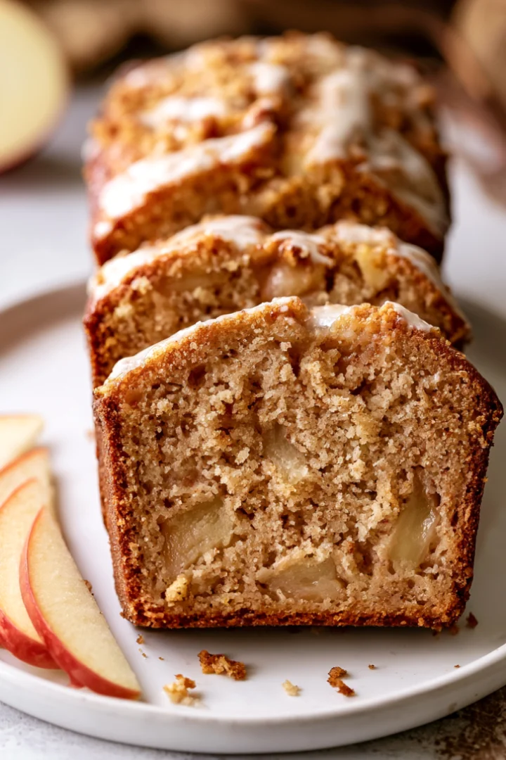 Delicious Cinnamon Apple Bread