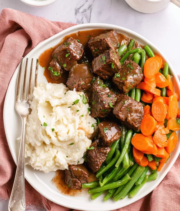 Slow Cooker Beef Tips with Homemade Gravy
